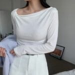 Side Tie Twisted Top - Image 2