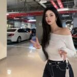 COMEBACK!! One Shoulder Classic Tee - Image 9