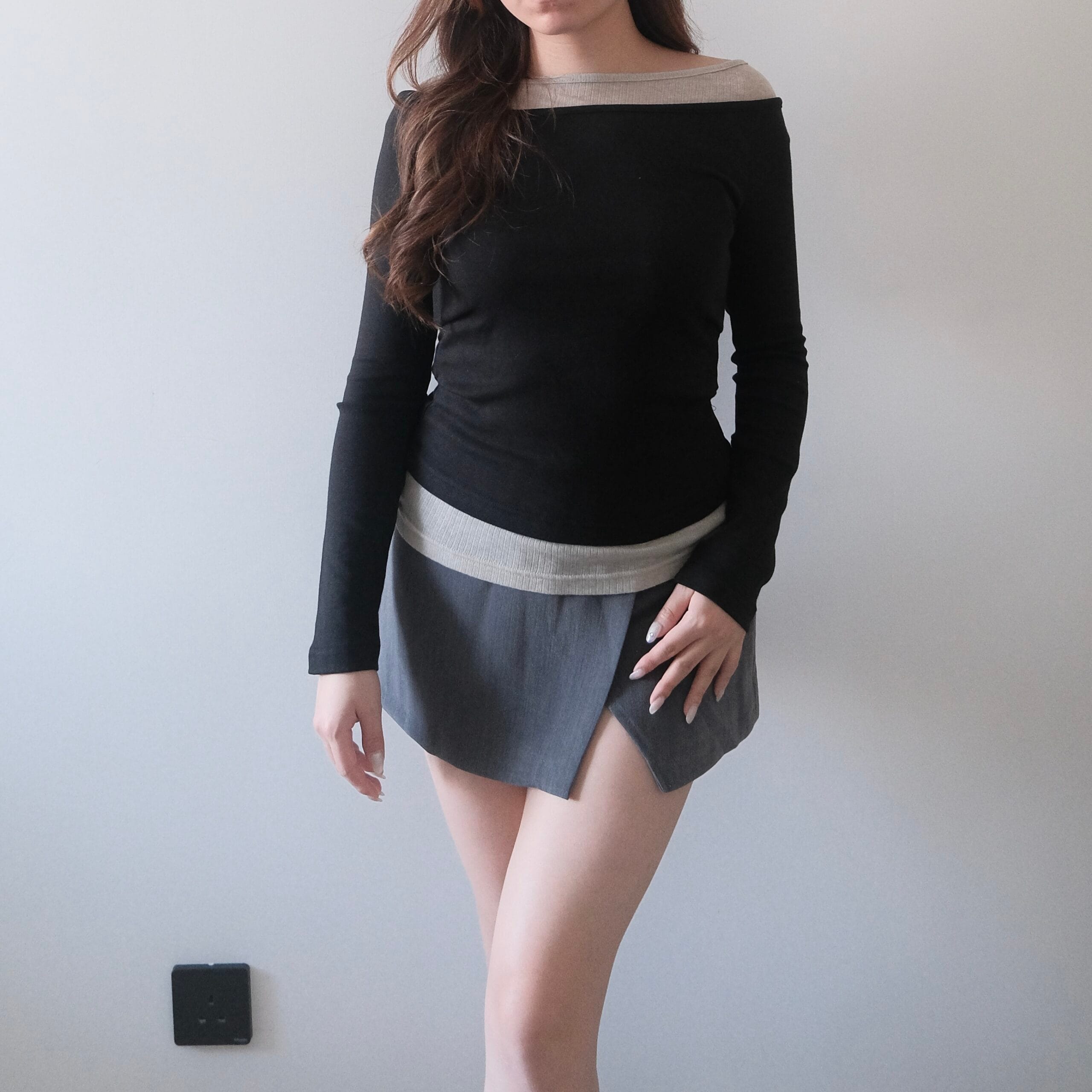 25SEPTOP047_01 COMEBACK!! Soft Veil Layered Off-Shoulder Tee - Image 1