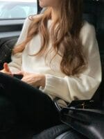 [Premium] OUNCE Racoon Cashmere Knit Sweater - Image 2