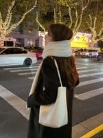 [Premium] OUNCE Fluffy Alpaca Buckle Muffler - Image 2