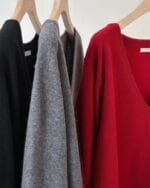 [Premium] OUNCE Lazy Deep V Knit - Image 9