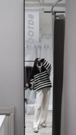 Half Zip Stripes Knit - Image 12