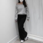 Slouchy Bare Shoulder Pullover - Image 7