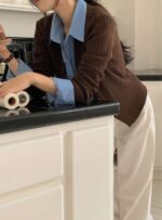 Vneck Ribbed Knit Cardigan - Image 10