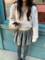 [Premium] Marshmallow Touch V-neck Sweater - Image 3