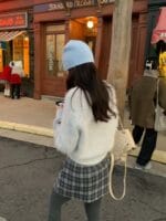 [Premium] Marshmallow Touch V-neck Sweater - Image 5