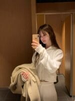 [Premium] Snow Fuzz Hoodie - Image 8