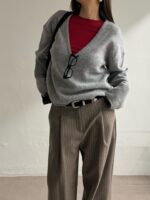 [Premium] Alpaca Wool V-neck Knit - Image 2