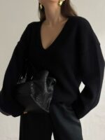 [Premium] Alpaca Wool V-neck Knit - Image 3