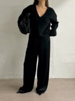 [Premium] Alpaca Wool V-neck Knit - Image 22