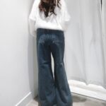 Premium Flare Jeans - Image 3