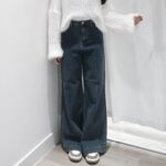 Premium Flare Jeans - Image 7