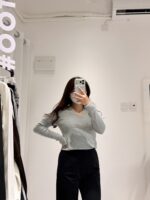 Flipped V-Knit Top - Image 11
