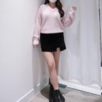 Mochi Vneck Basic Knit - Image 9