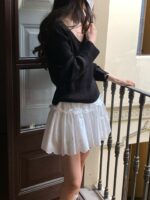 Classic Ribbed Vneck Knit - Image 9