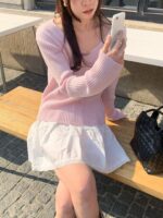 Classic Ribbed Vneck Knit - Image 12