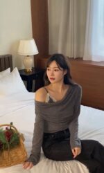 Layered Lace Tee - Image 9