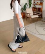 Grained Sleek Traingular Bag - Image 2