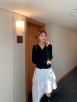 [Premium] Sheer Trim Button Knit Cardigan - Image 11