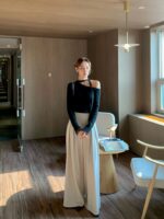 [Premium] Mesh-Layer Ruched Knit Top - Image 15