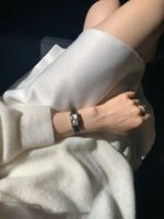 OUNCE Join Hachi V-Neck Knit - Image 3