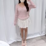 Classic Ribbed Vneck Knit - Image 5