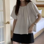 OUNCE Back Ribbon Shirring Blouse