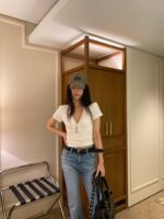 V-neck Lace Tee - Image 13