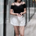 Padded Offshoulder Crop Top - Image 2