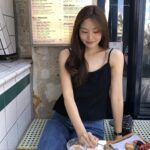 [Premium] OUNCE Pleats Sleeveless