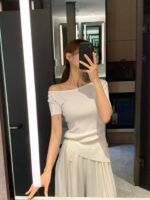 [Premium] One Shoulder Irregular Top - Image 2
