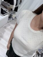 Broderie Details Tee - Image 10