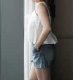 Ribbon Ruffle Vest - Image 11