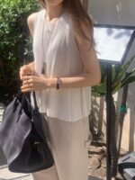 OUNCE Pleats Flare Sleeveless Top - Image 26