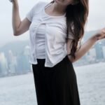 Layering Ribbed Tee - Image 12