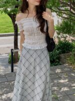 Ruffle Offshoulder Top - Image 17