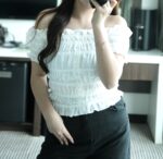 Ruffle Offshoulder Top - Image 3