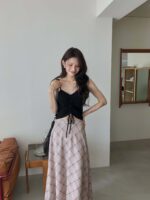 String Knit Sleeveless - Image 15
