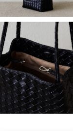 JURI - BLACK - Image 19
