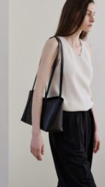 SARA - BLACK - Image 4