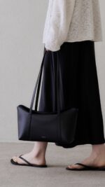 SARA - BLACK - Image 6