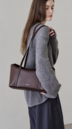 SARA - BURGUNDY BROWN - Image 11