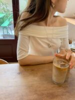 [Premium] OUNCE Le Off-Shoulder Tee - Image 2