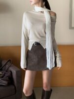 [PREMIUM] Draped Shoulder Buttoned Knit Top - Image 27
