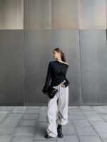 [PREMIUM] Draped Shoulder Buttoned Knit Top - Image 5