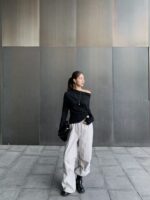 [PREMIUM] Draped Shoulder Buttoned Knit Top - Image 4
