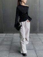[PREMIUM] Draped Shoulder Buttoned Knit Top - Image 3