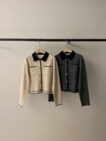 [Premium] Contrast Collar Wool Cardigan - Image 4