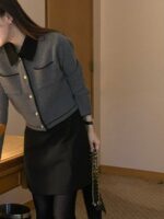 [Premium] Contrast Collar Wool Cardigan - Image 5